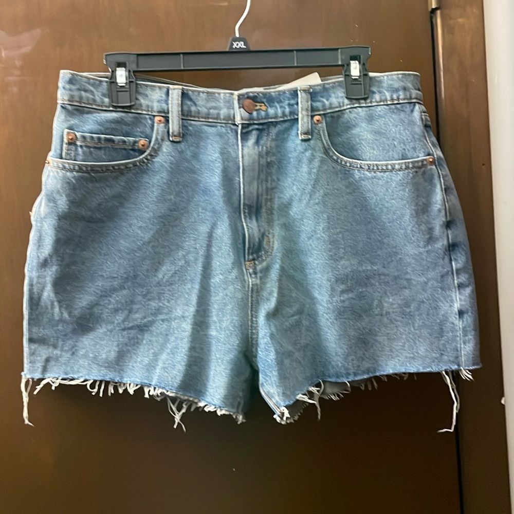 PINK High Waisted Cutoff Jean Short
